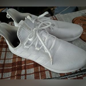 Adidas white wore 5 times .